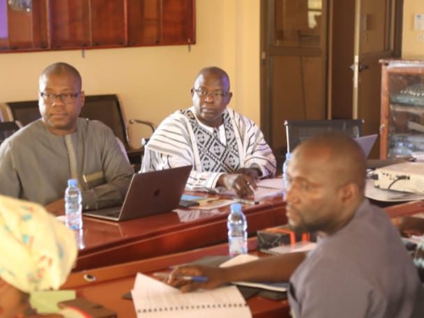 44fd6687-4522-4db1-ada1-e3fe023f5b52