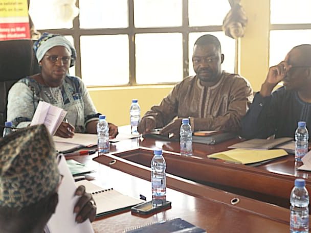 fbff628d-fb97-4da1-bd58-20411deac6e2